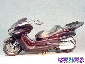 グランドマジェスティ・V2・エアロフェイス (純正色塗装済み)